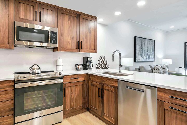 #E1305 - Kitchen