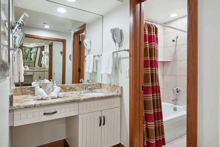 Ensuite Bathroom