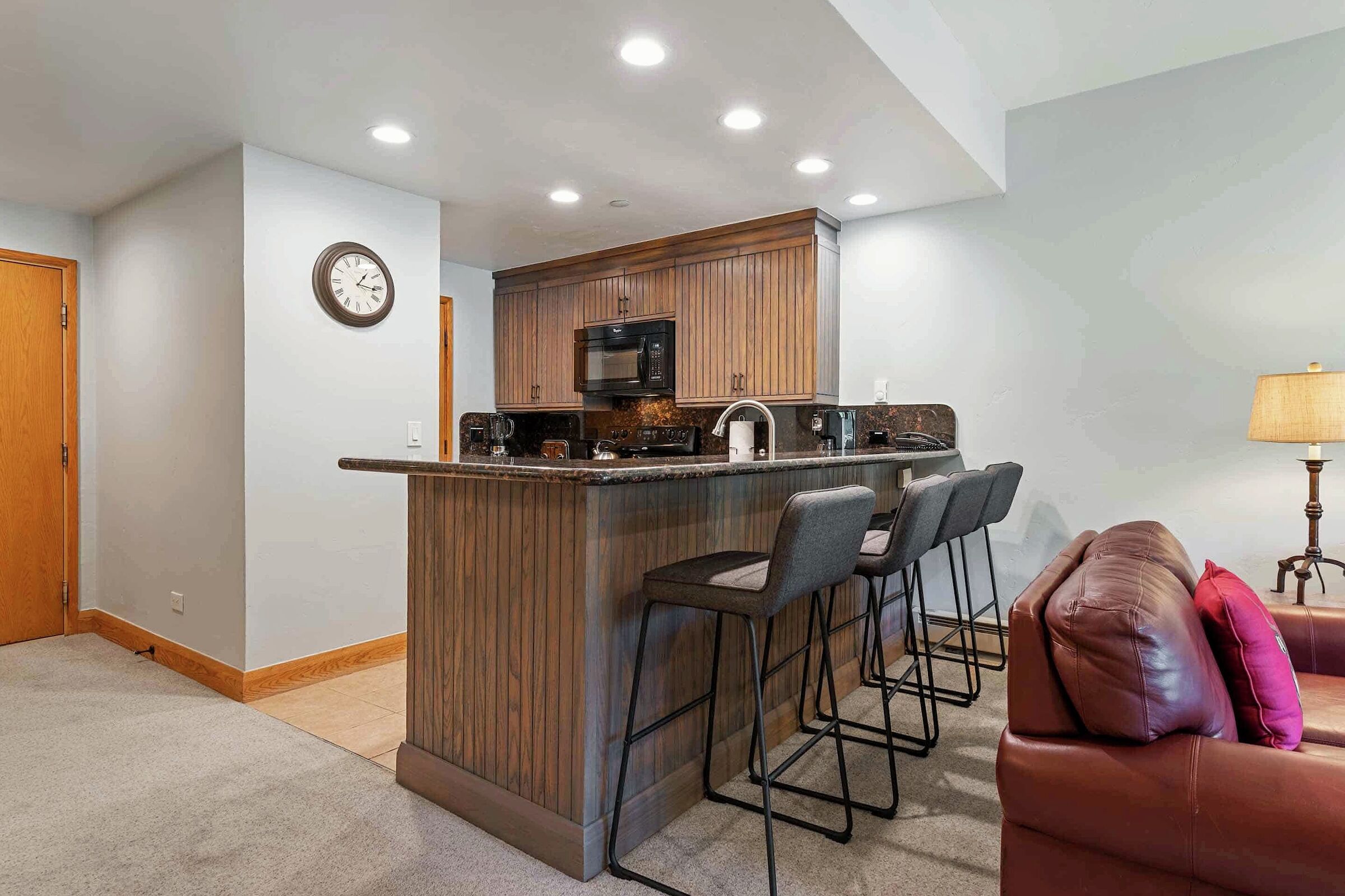#E2305 - Kitchen