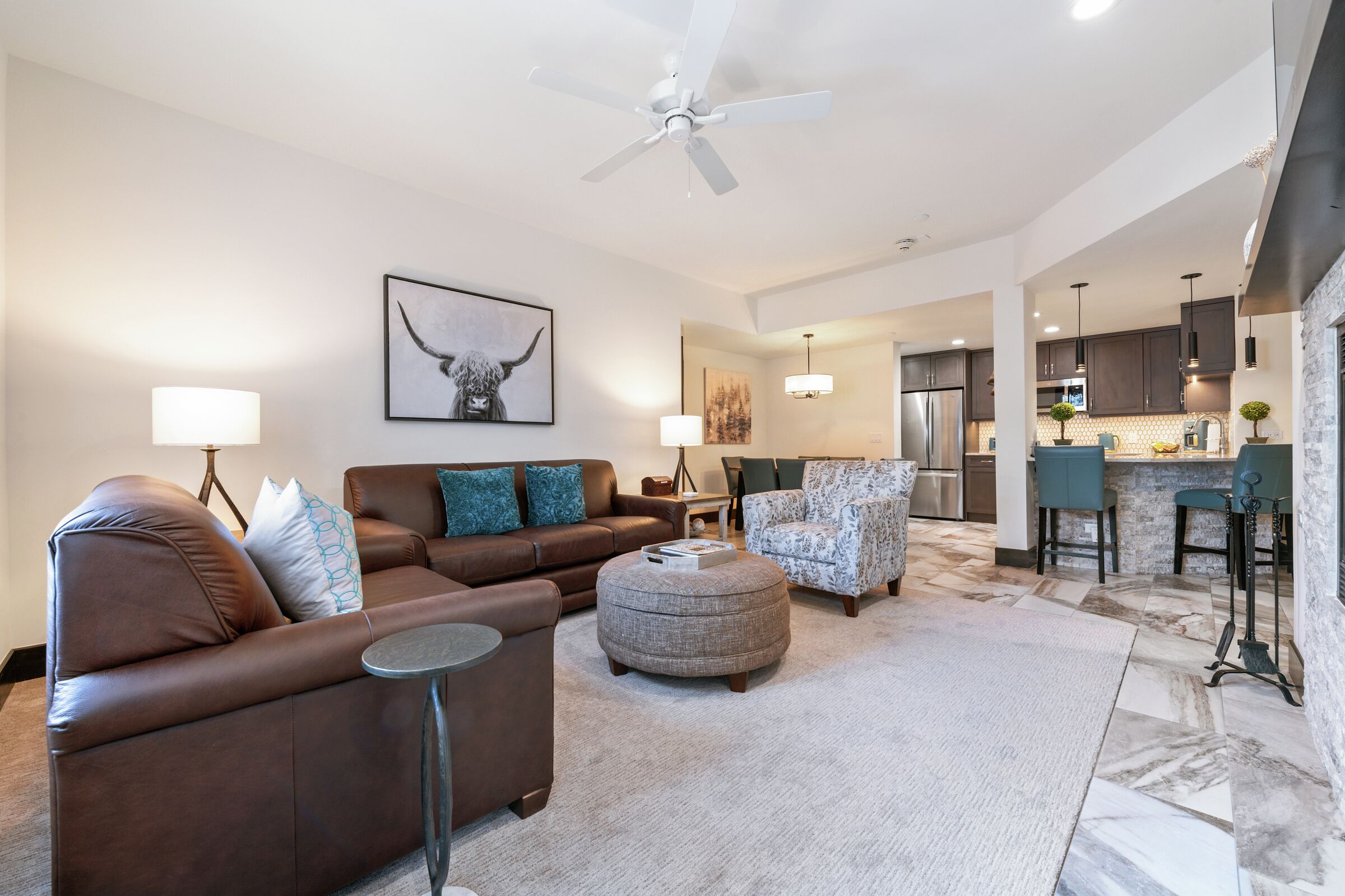 #F160 - Living Area