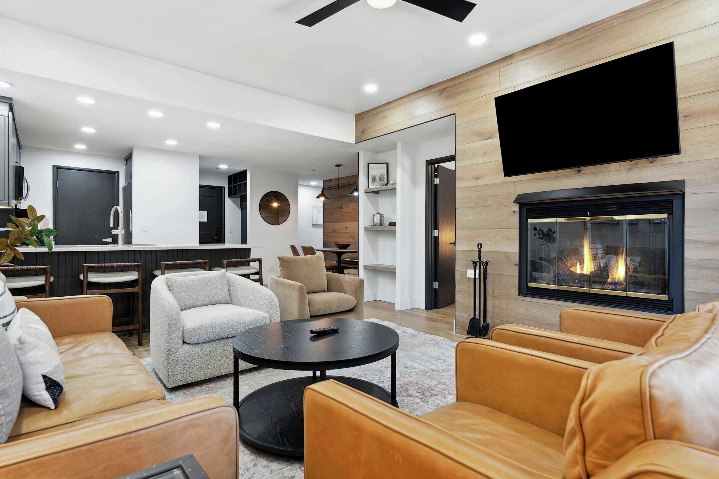 #G1205 - Living Area