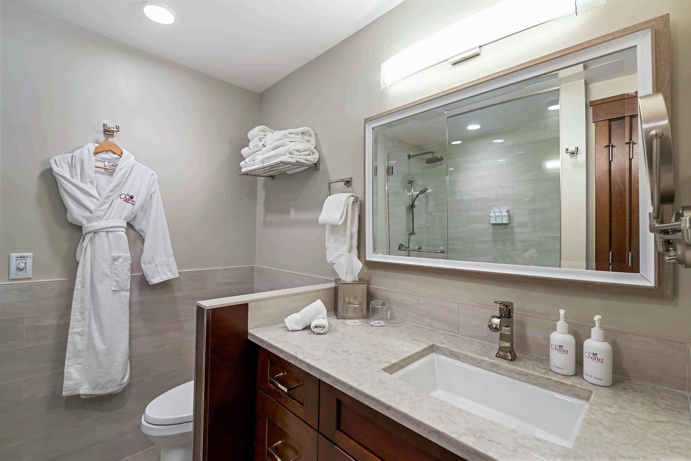 #G1305 - Master Ensuite Bathroom