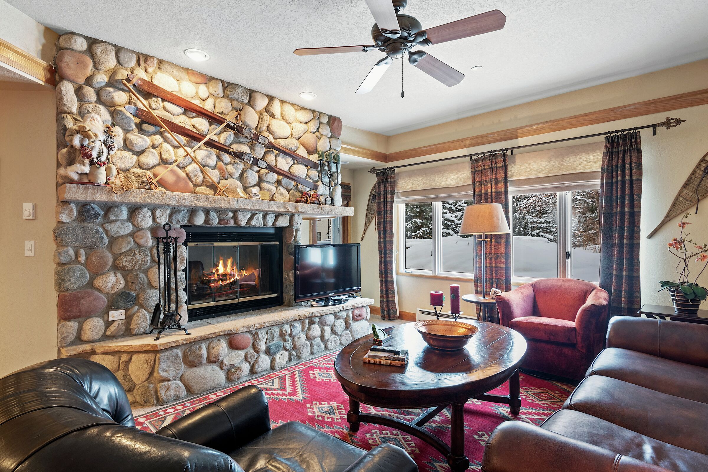 #D160 - Living Area