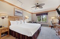 King Lodge Room