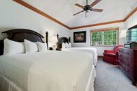 Two Queen Lodge Room