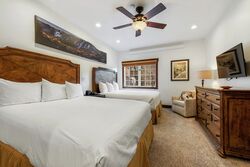 Two Queen Lodge Room