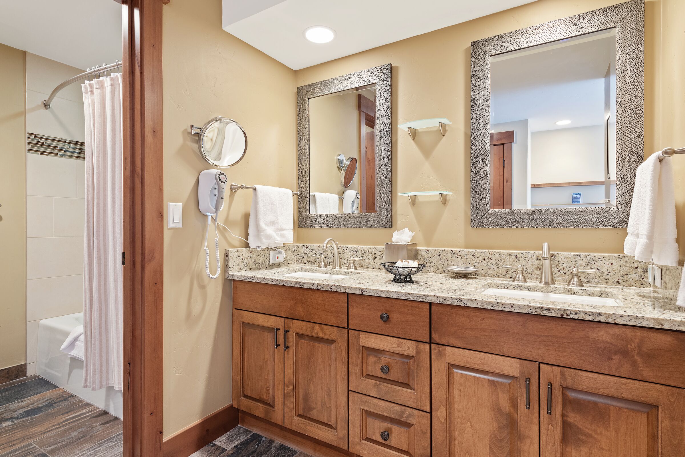 #C145 - Bathroom