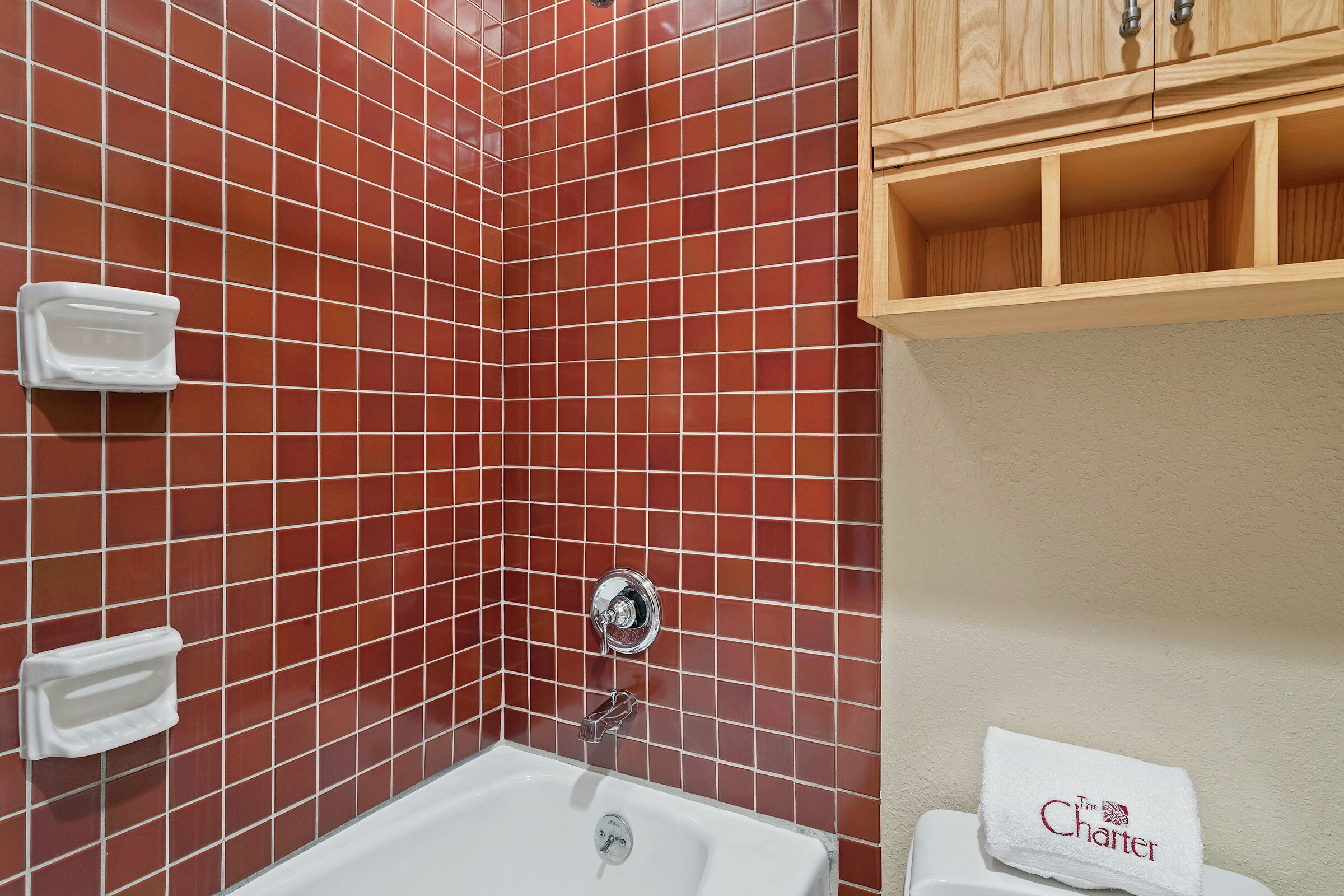 #F335 - Two Queen Lodge Room Bathroom