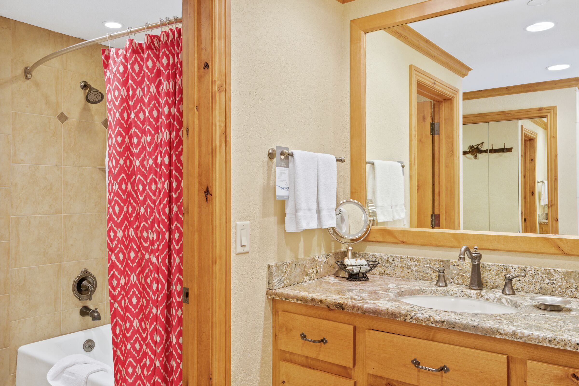 #F455 - Two Queen Lodge Room Bathroom