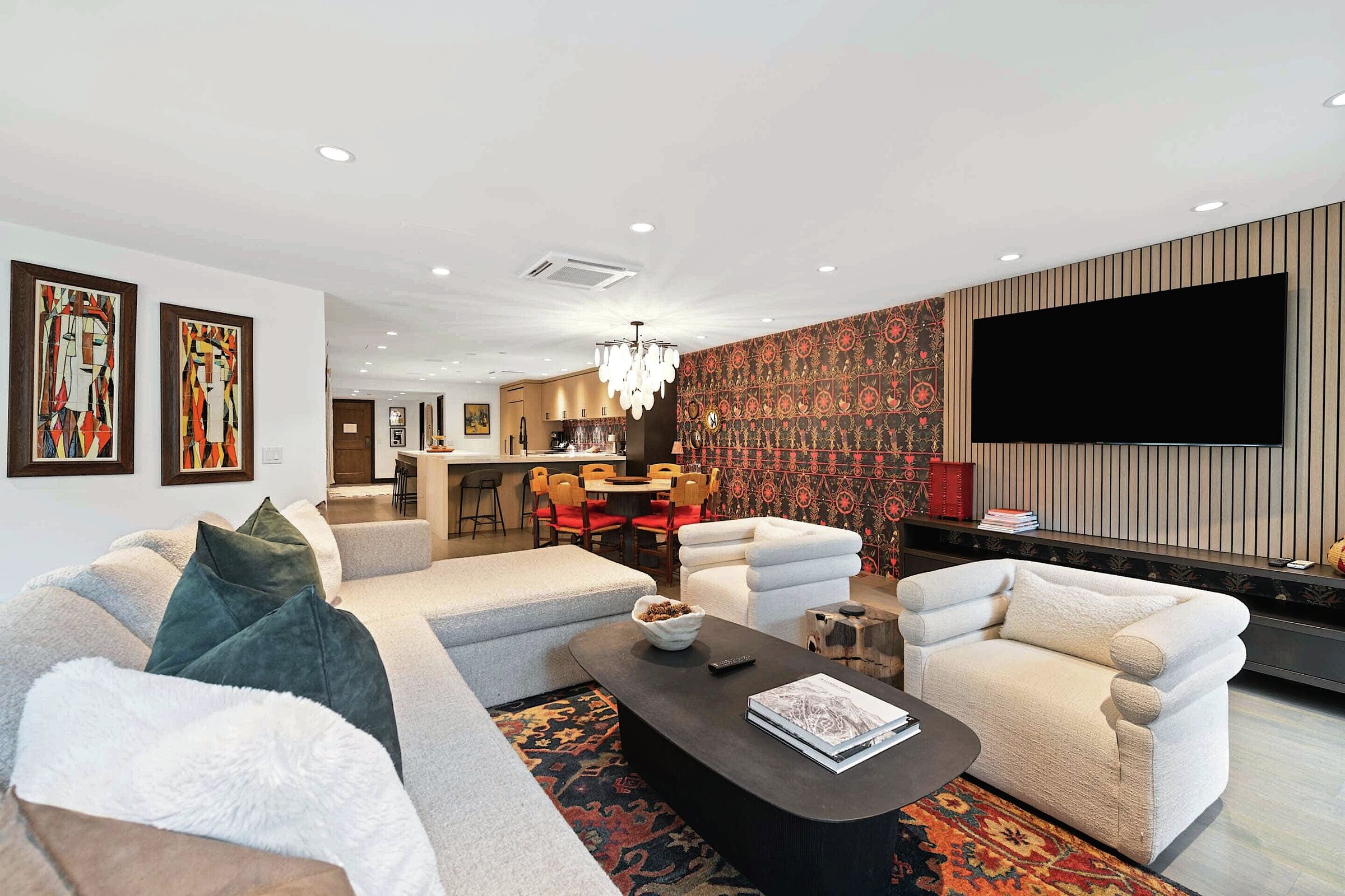 #L022 - Living Area