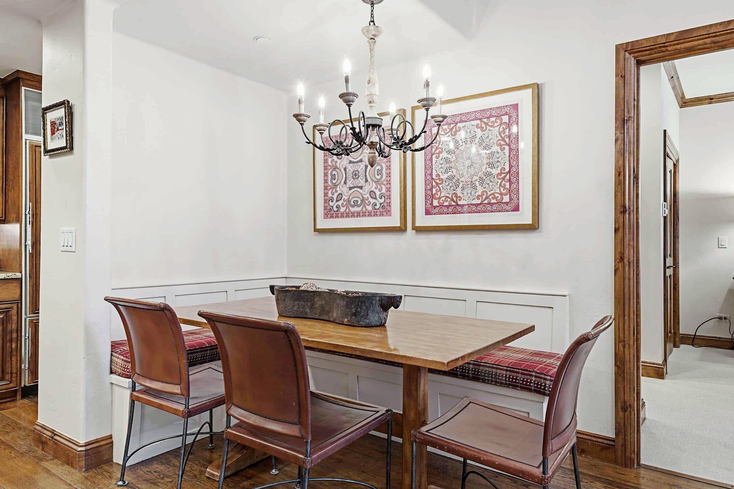 #G230 - Dining Area