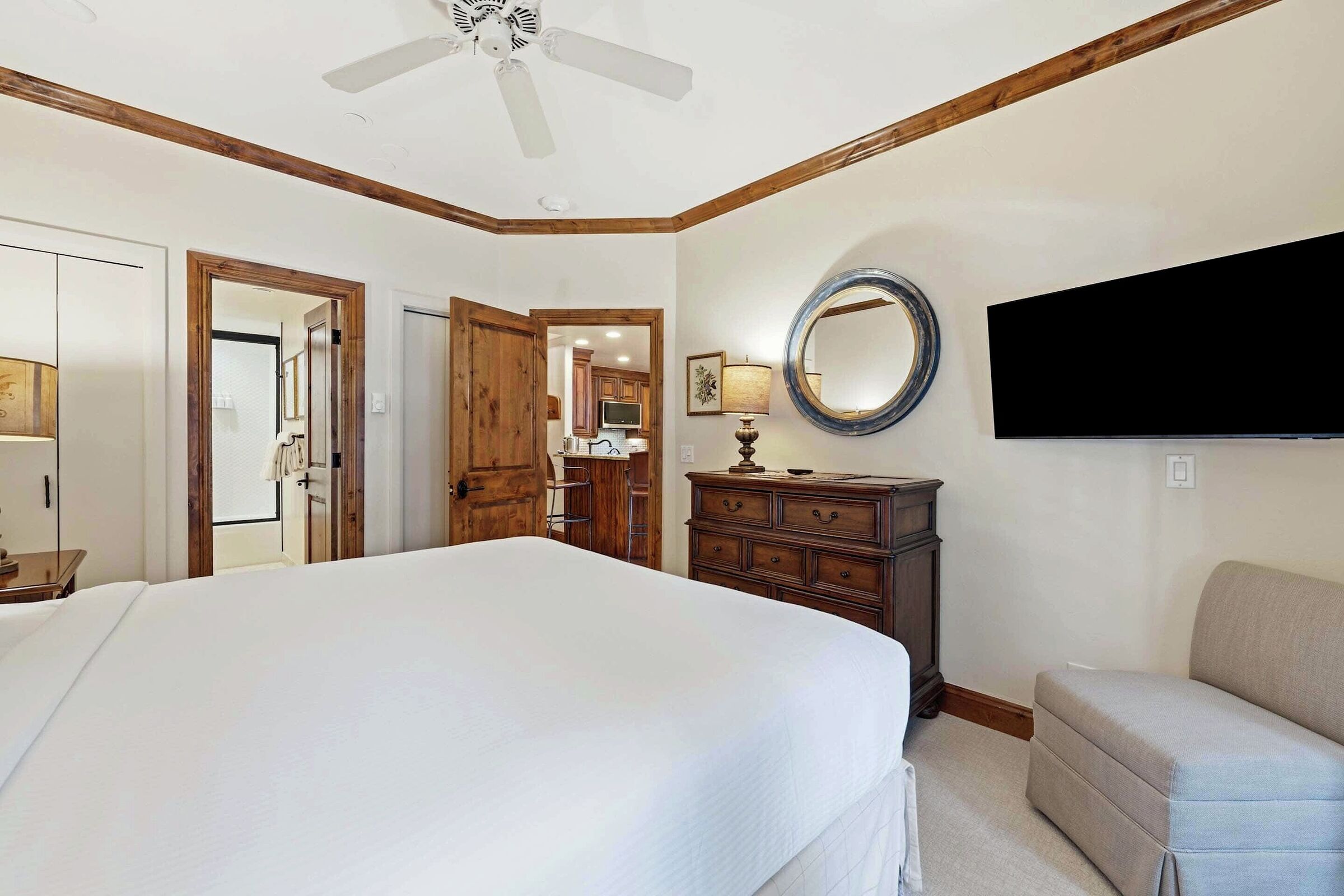 #G230 - Bedroom
