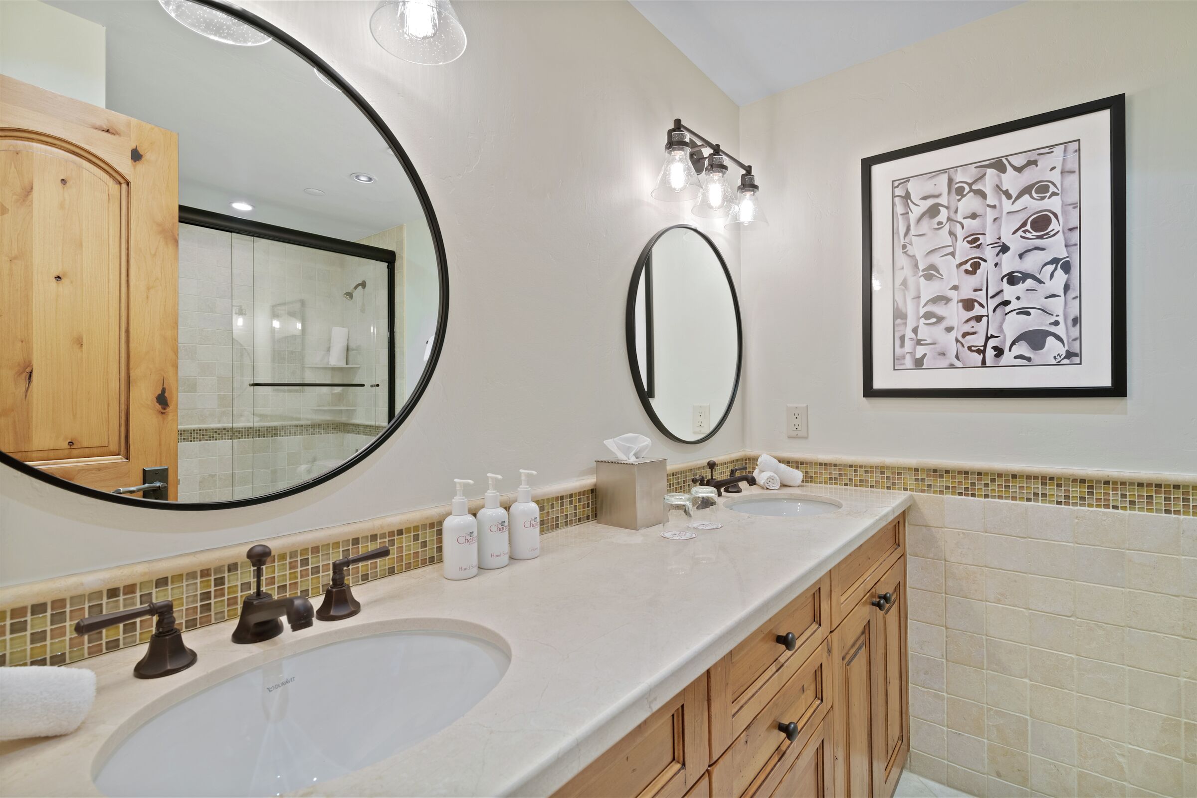 #F340 - Ensuite Bathroom
