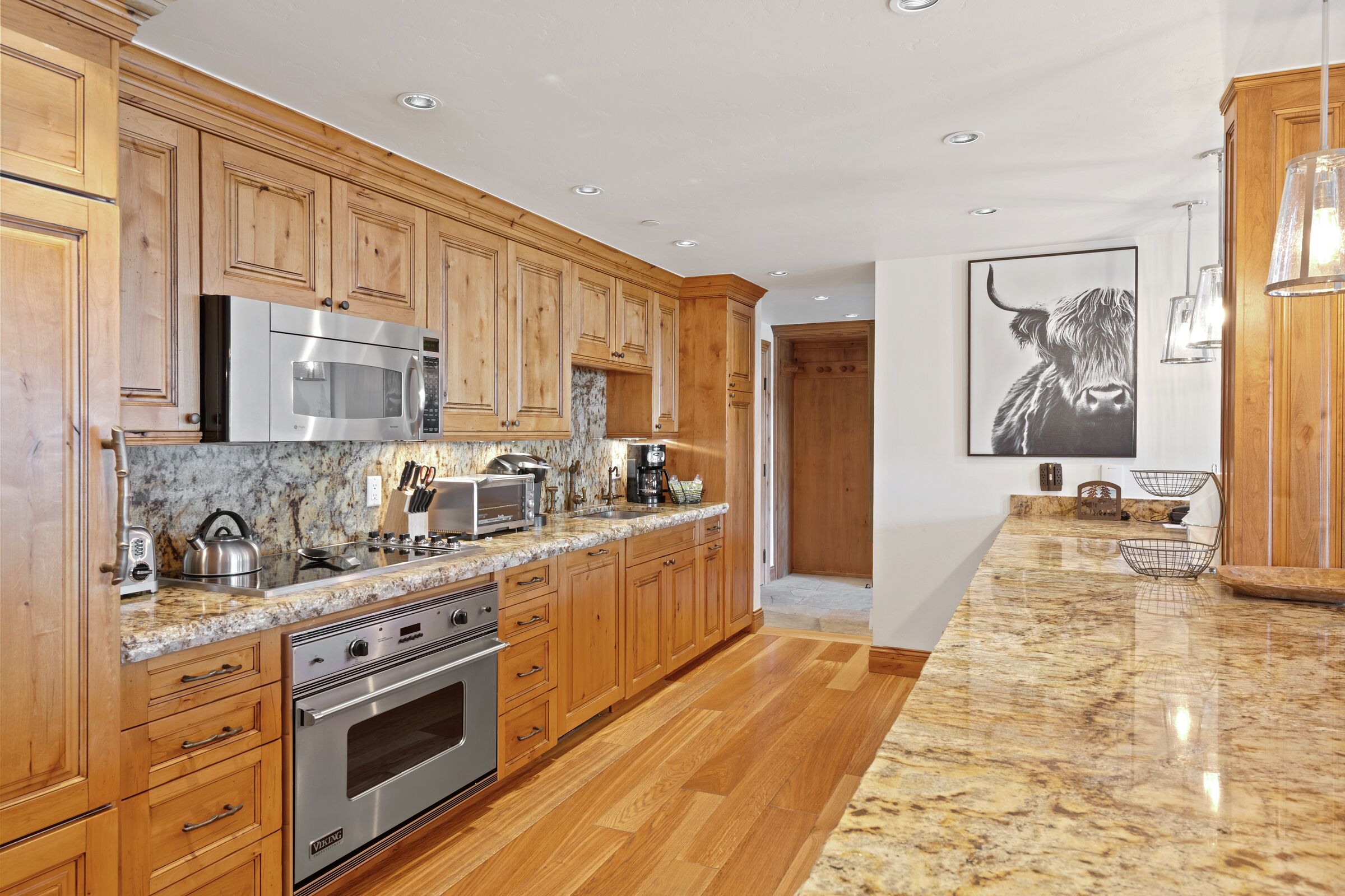 #F340 - Kitchen