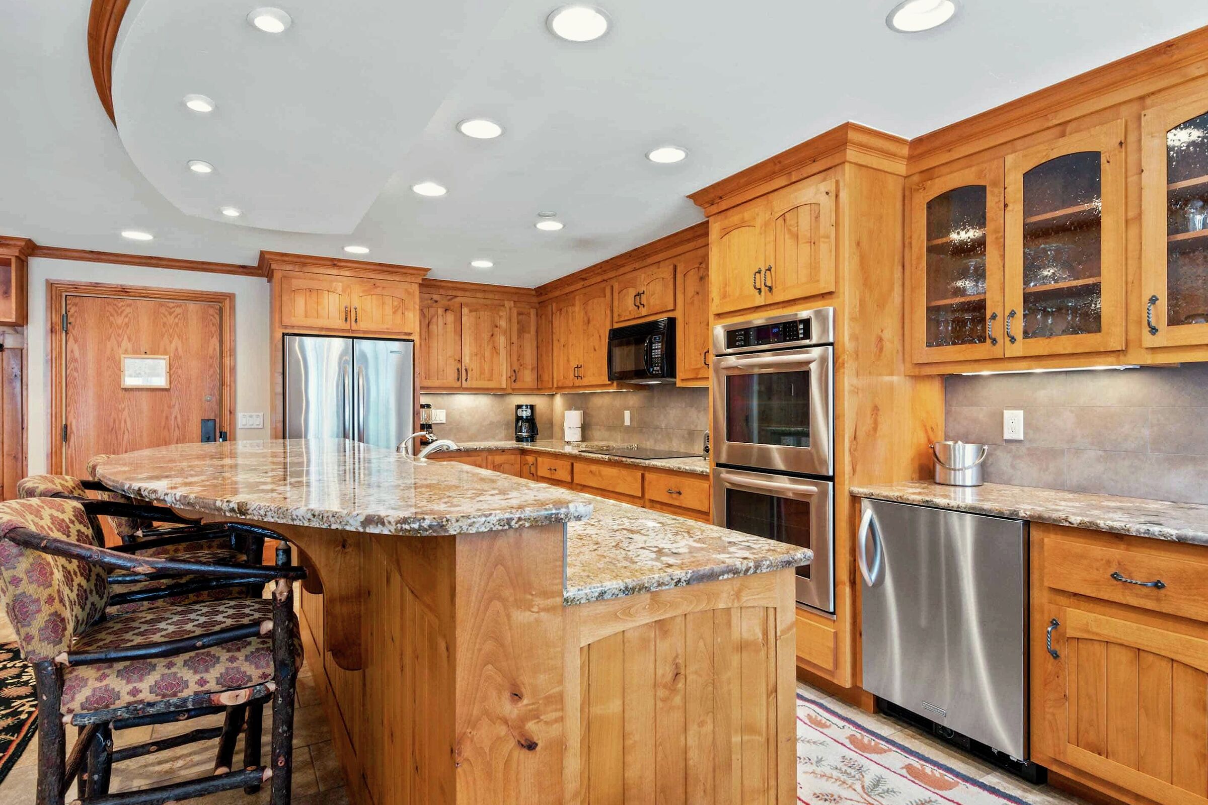 #F3505 - Kitchen
