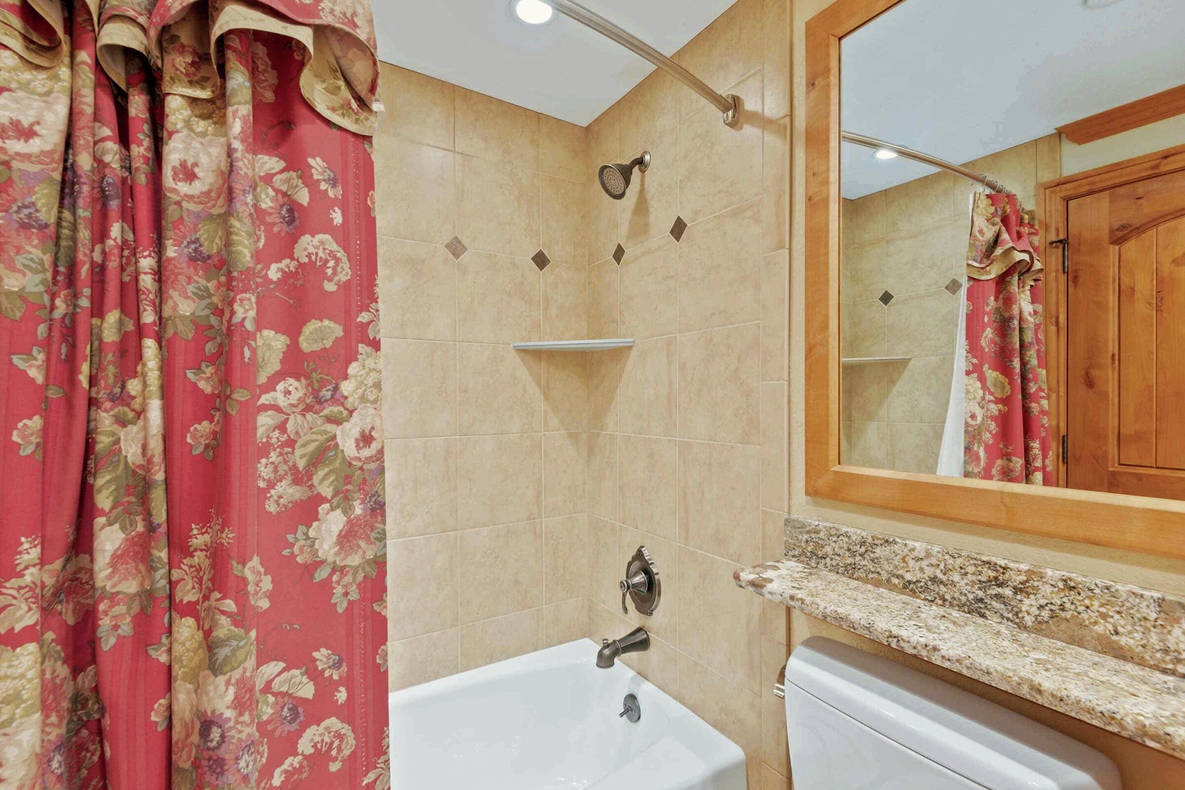 #F3505 - Bathroom