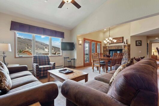Living Area & Dining Room