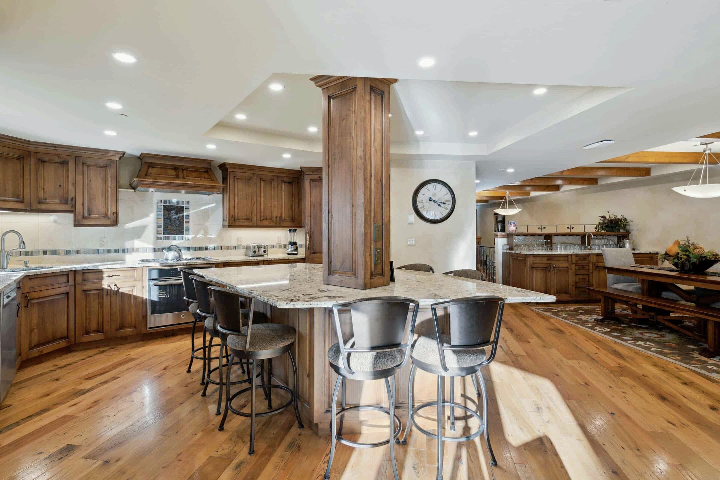 #L032 - Kitchen