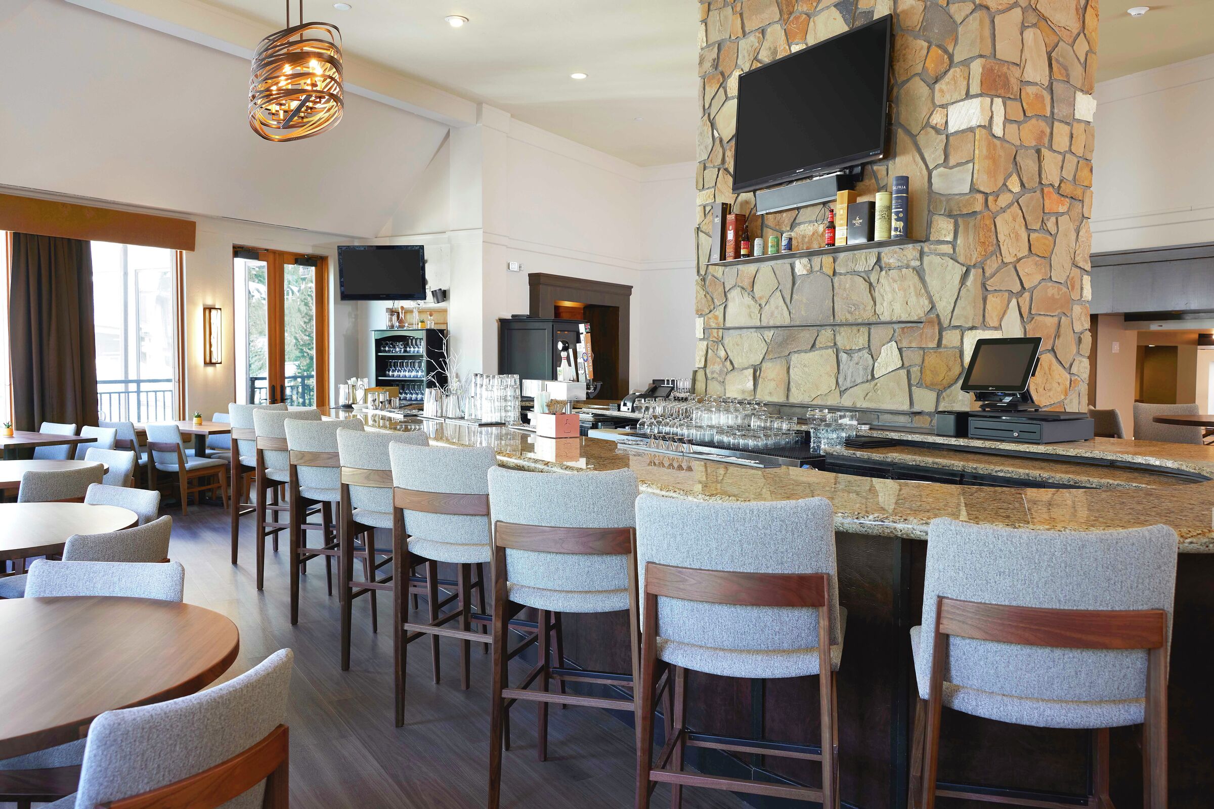 Lounge Bar