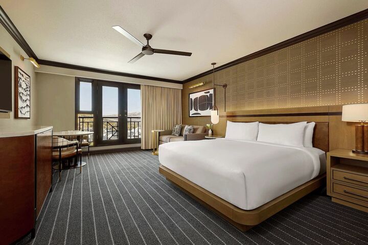 King Room with Village View