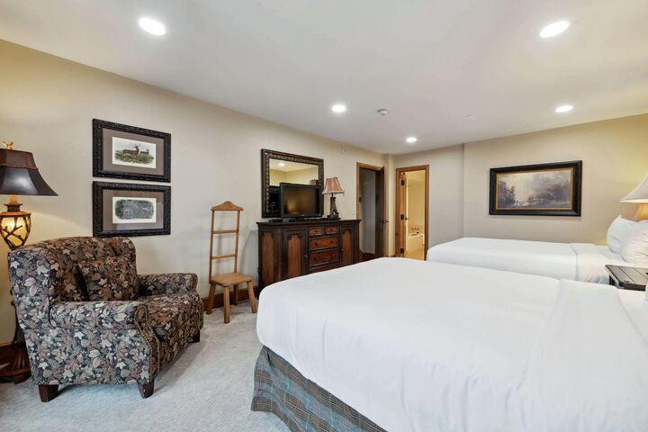3 Bdrm Platinum #1 - Bedroom
