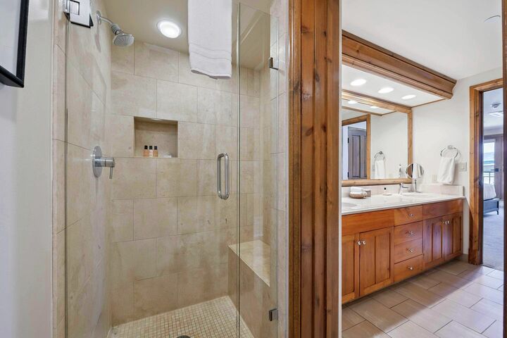 3 Bdrm Platinum #1 - Ensuite Bathroom