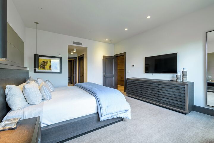#B202 - Master Bedroom