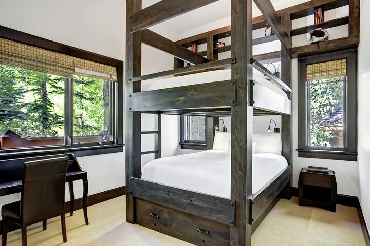 3 Bdrm + Loft Platinum - Bedroom