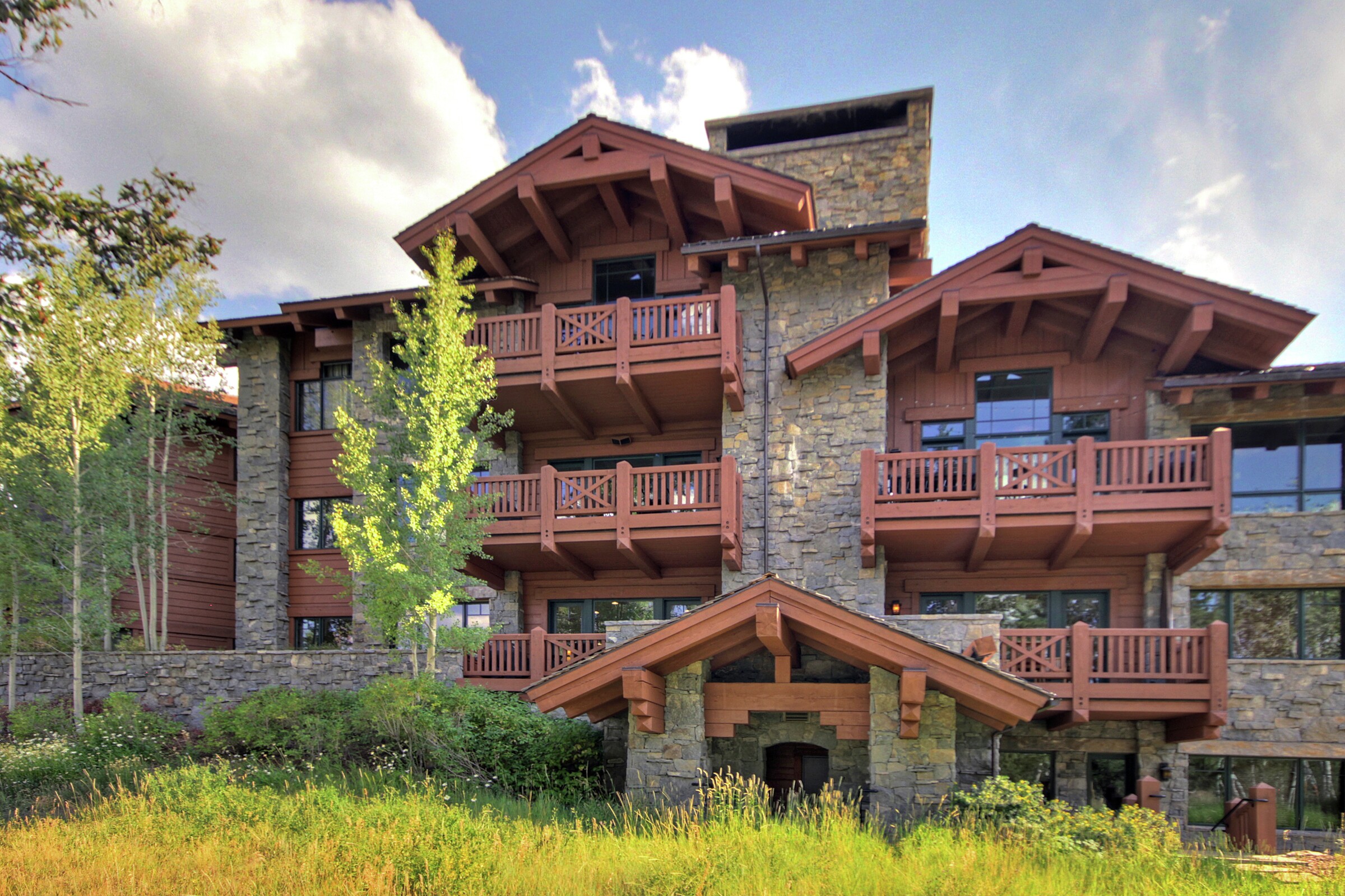 Hummingbird Lodge
