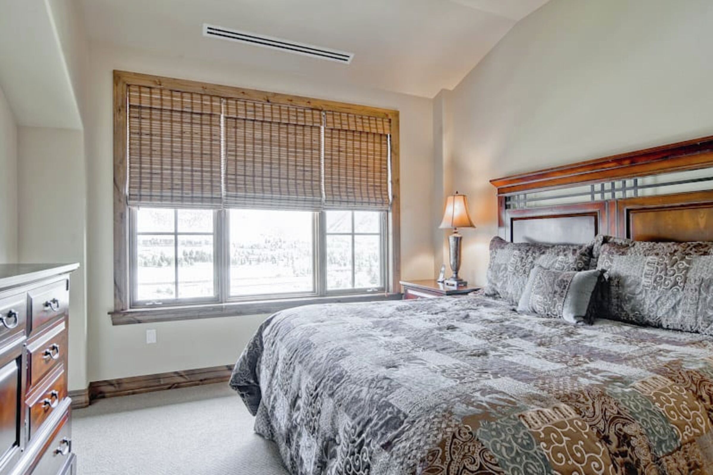 #A402 - Bedroom