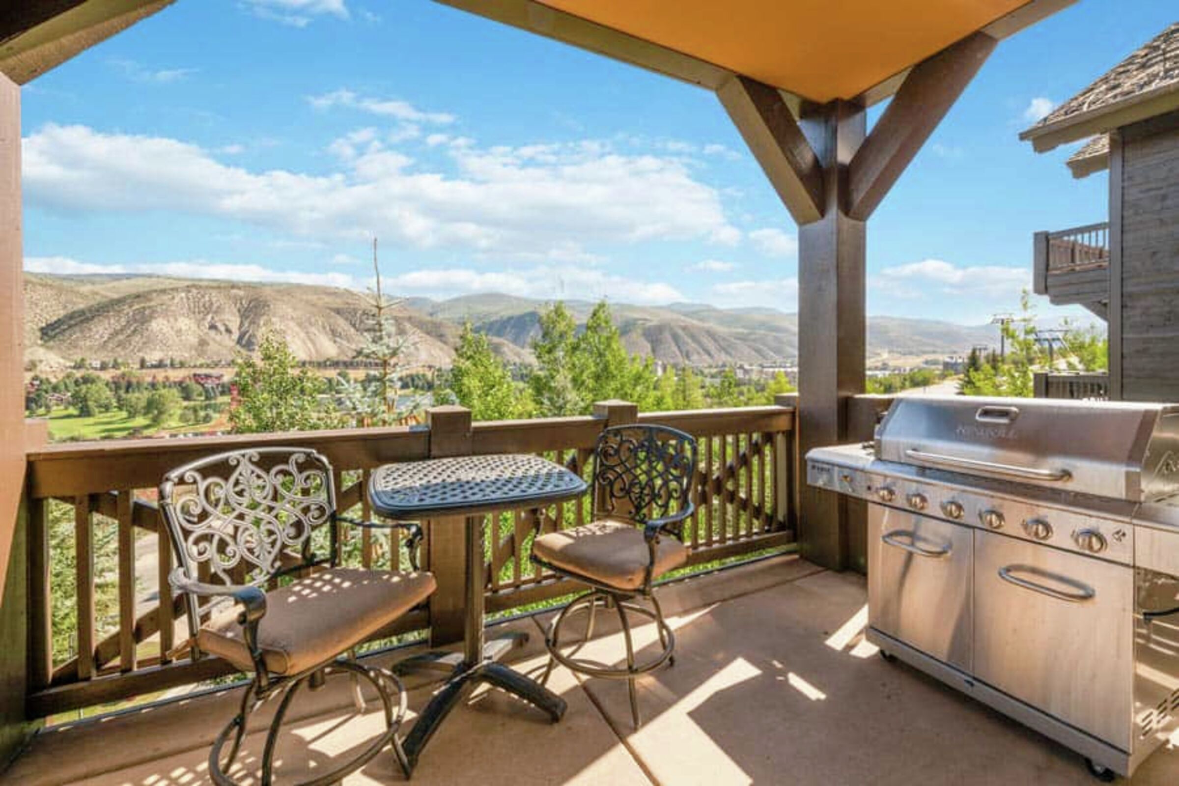 Balcony with BBQ