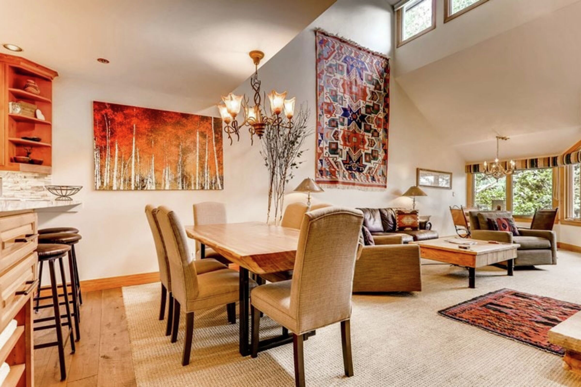 #324 - Dining Area
