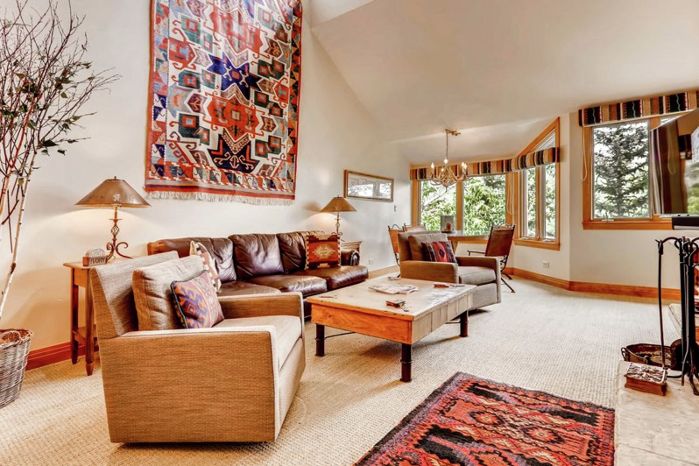 #324 - Living Area