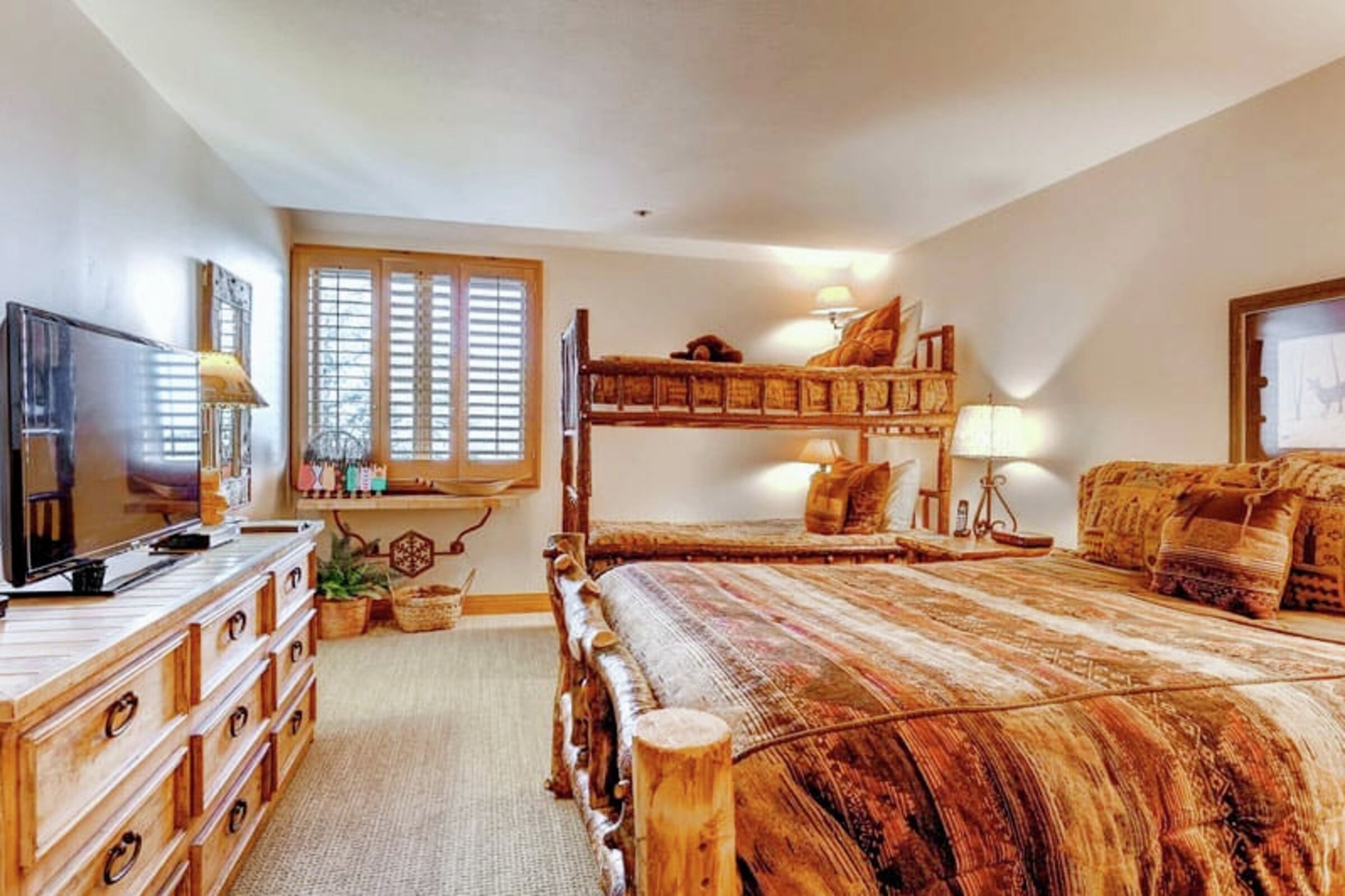 #324 - Bedroom