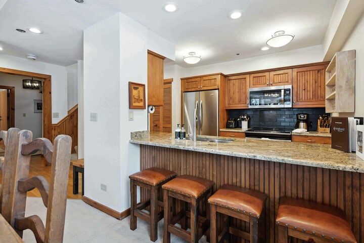 #435 - Kitchen