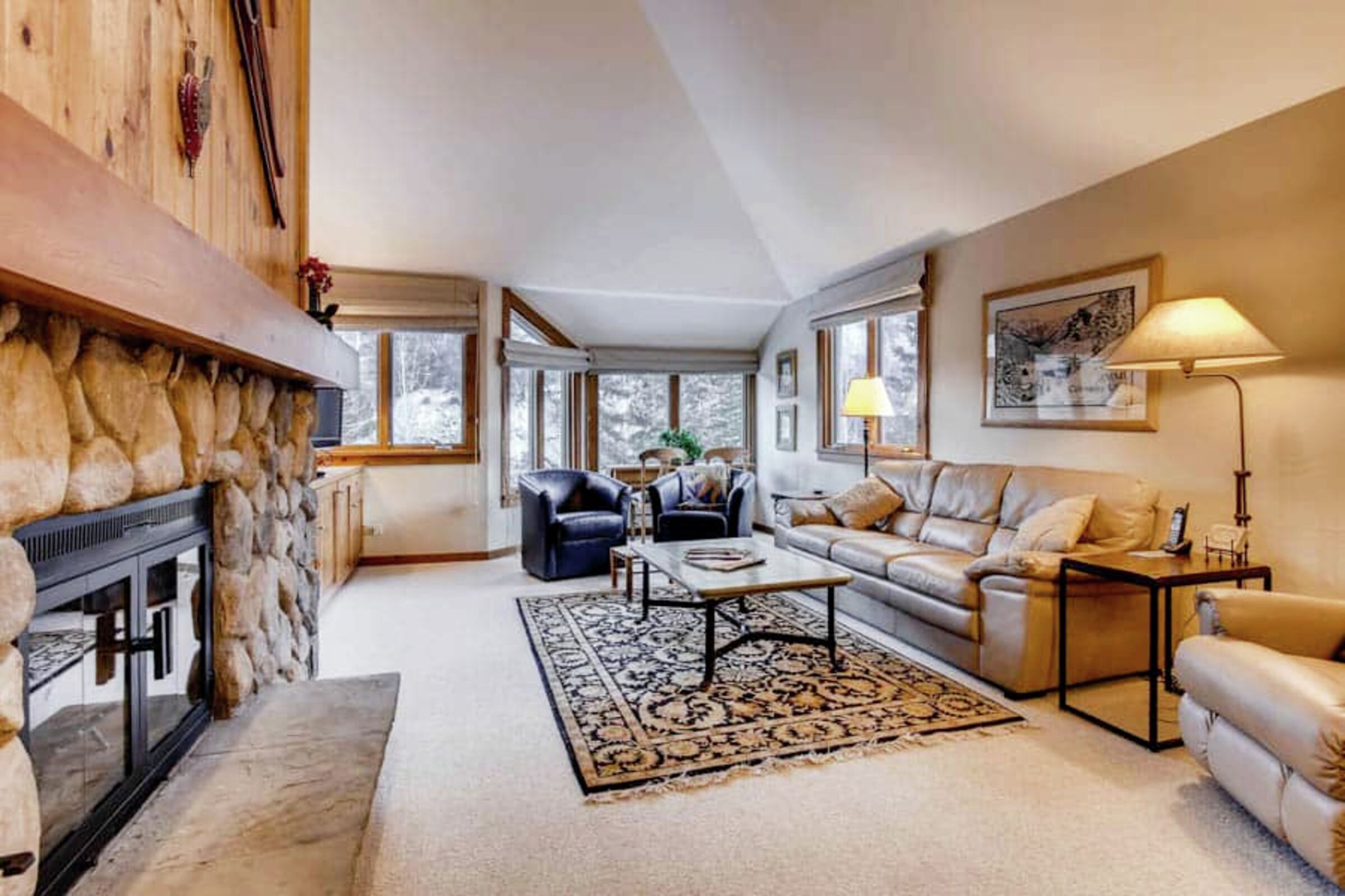 #432 - Living Area