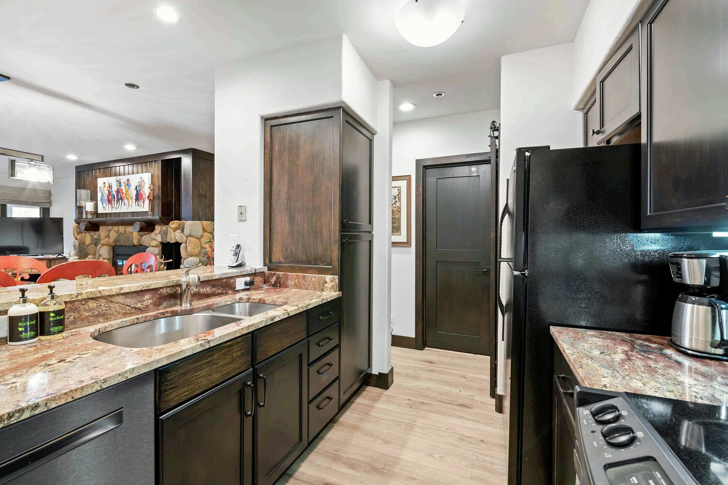 #227 - Kitchen