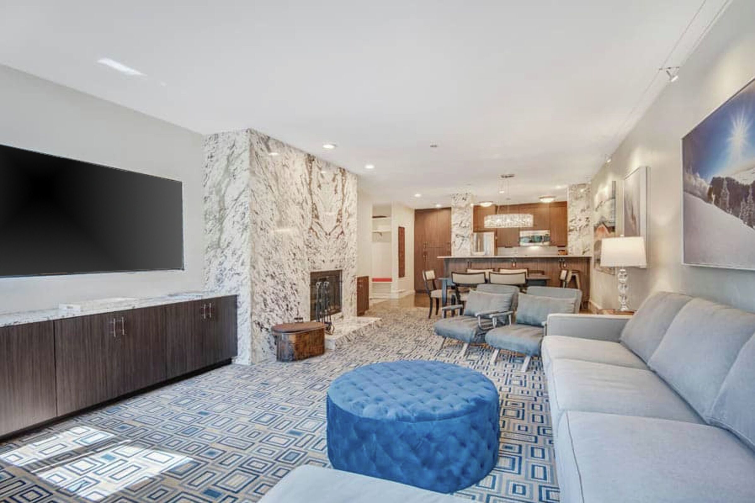 #223 - Living Area