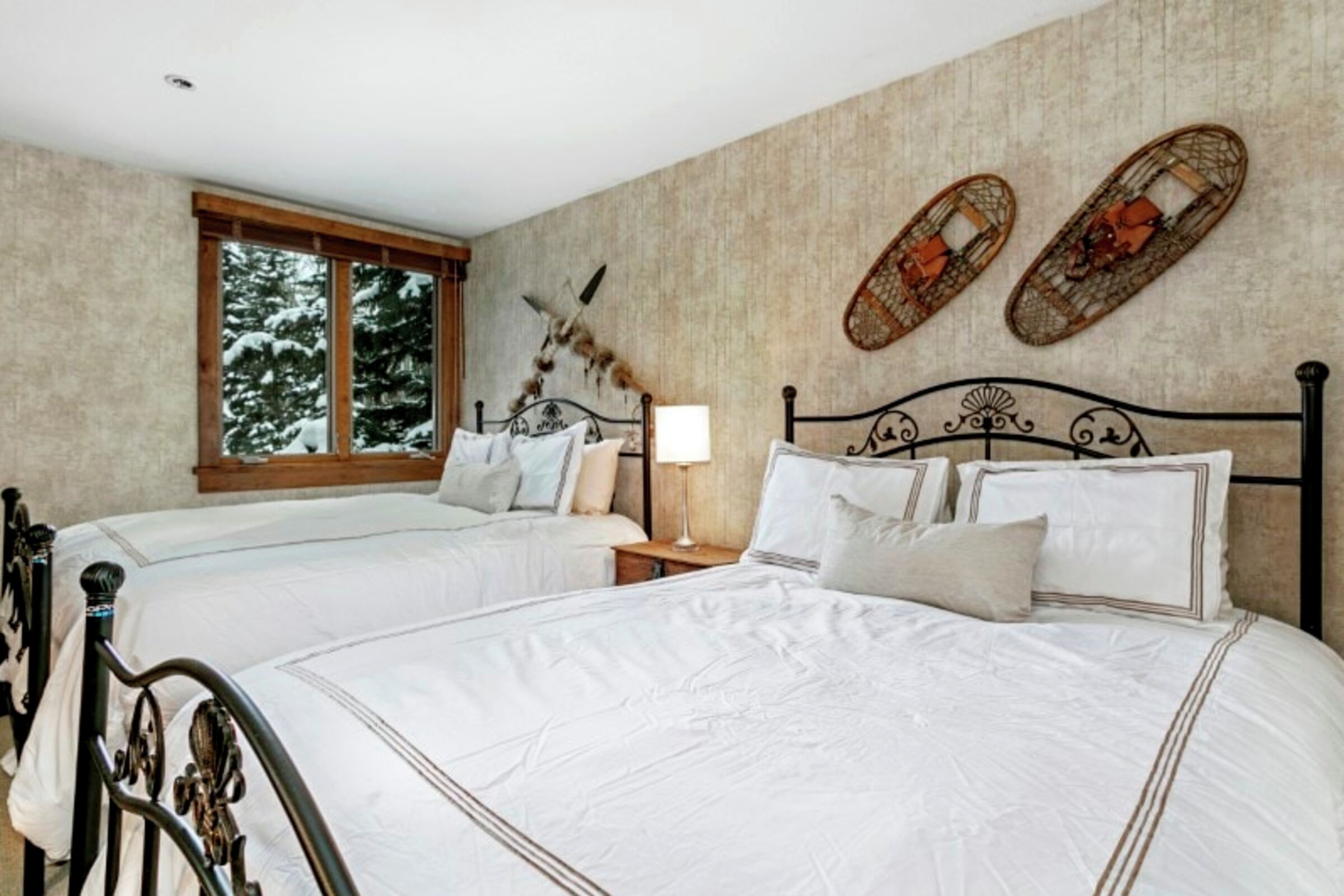 #335 - Bedroom