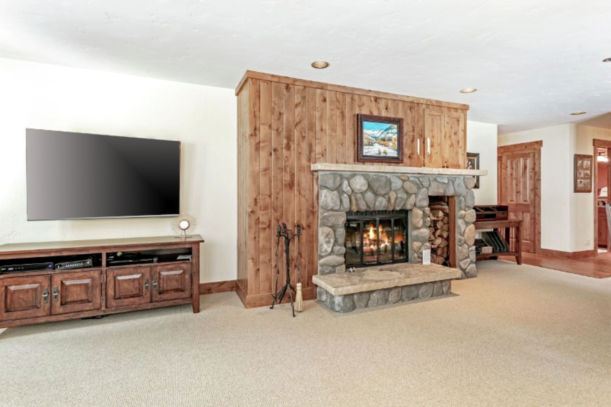 #335 - Living Area