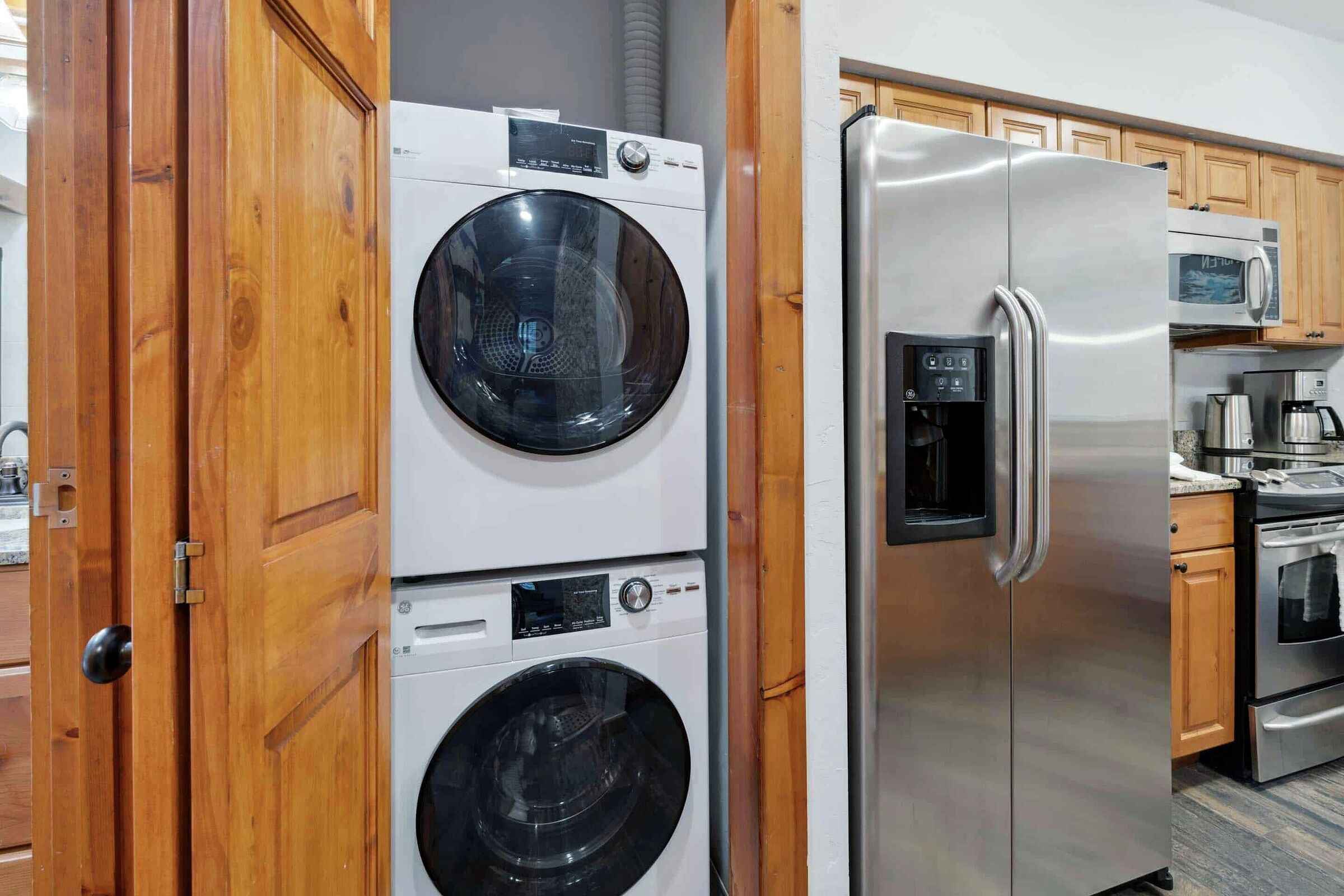 #234 - Kitchen & Laundry