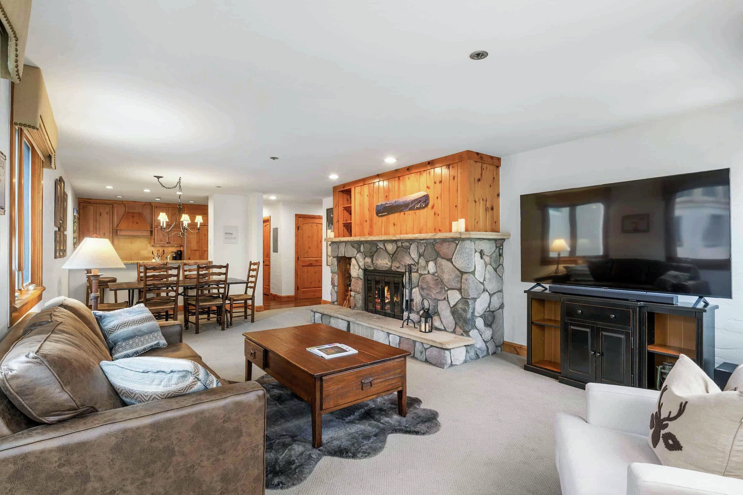 #332 - Living Area