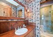 Gallery Thumbnail (7 Bdrm HT - Ensuite Bathroom)