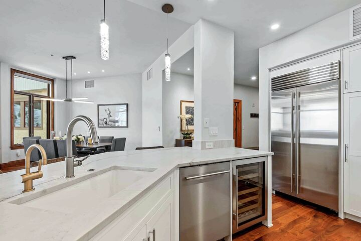 #54 - Kitchen