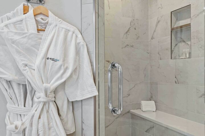 #54 - Ensuite Bathroom