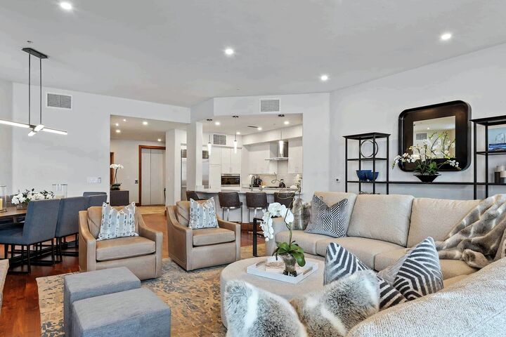#54 - Living Area