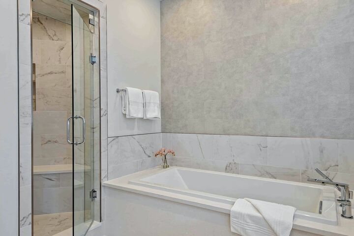 #54 - Master Ensuite Bathroom