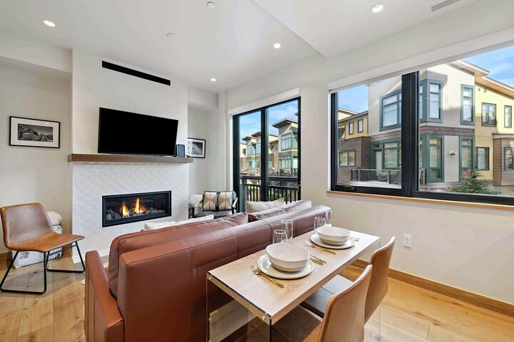 #109 - Living Area & Dining Area