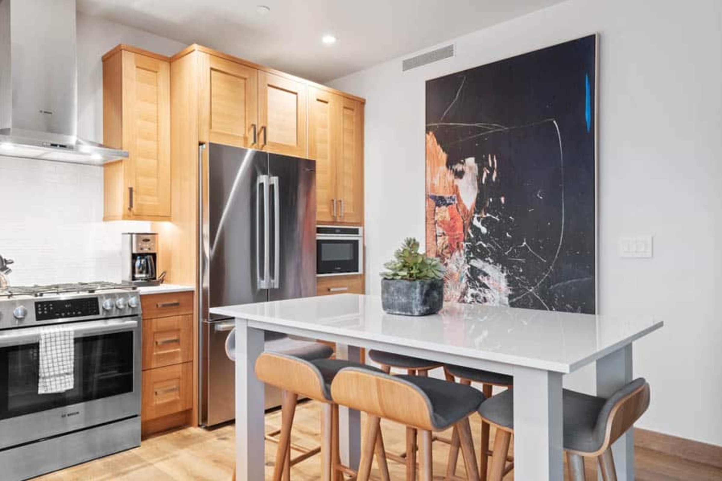 #303 - Dining Area & Kitchen