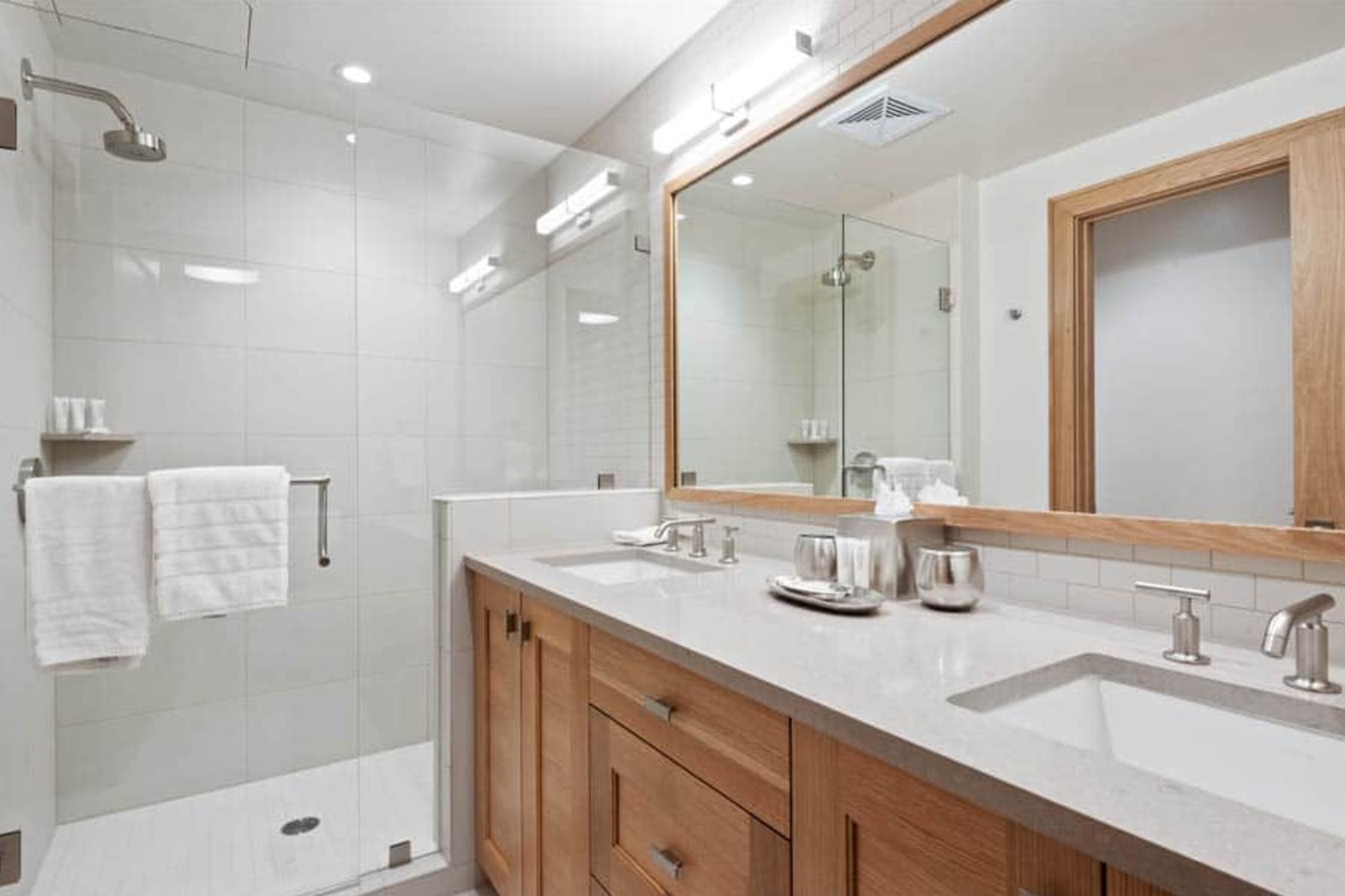 #303 - Master Ensuite Bathroom